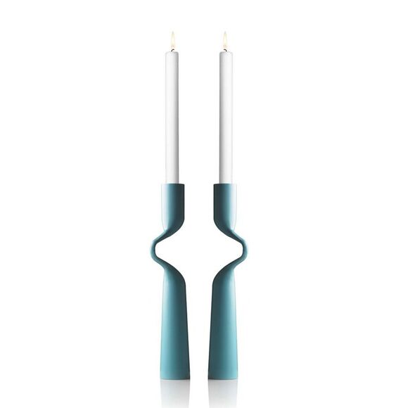 Double Menu blau mit Kerzen brennend